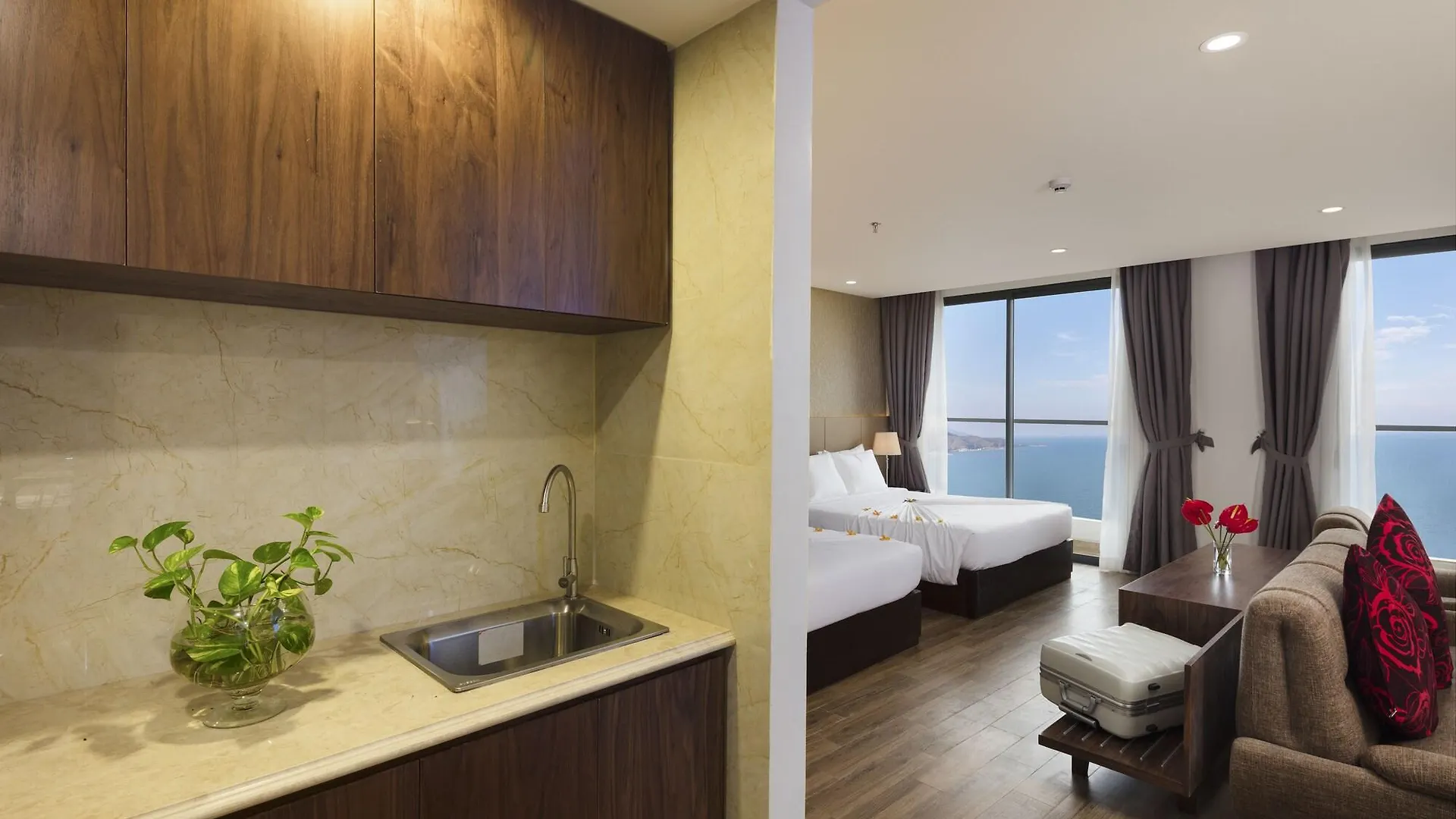Sea Pearl Hotel Να Τρανγκ 4*,
