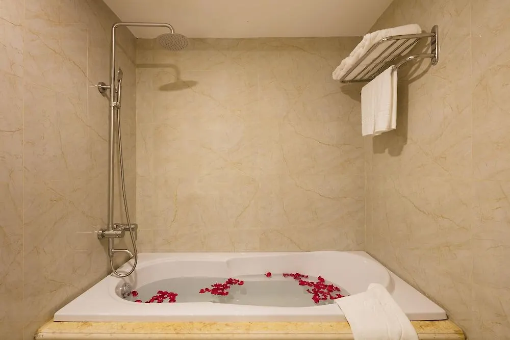 Sea Pearl Hotel Нячанг